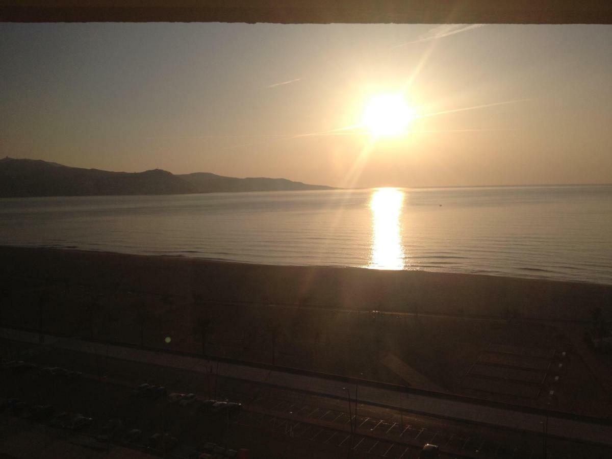 Holidays P14 Sea View Empuriabrava Εξωτερικό φωτογραφία